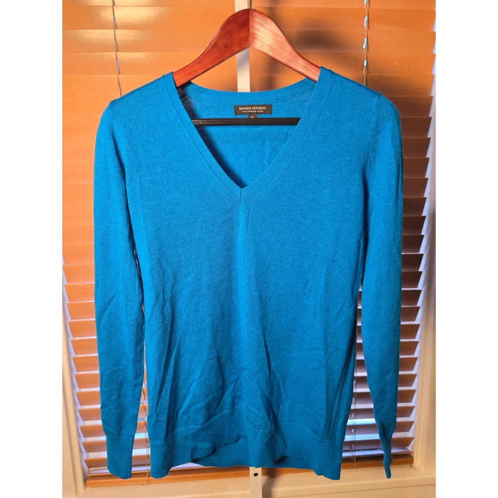 Banana Republic Womens Teal Blue 100% Merino Wool V-Neck Sweater Size Medium